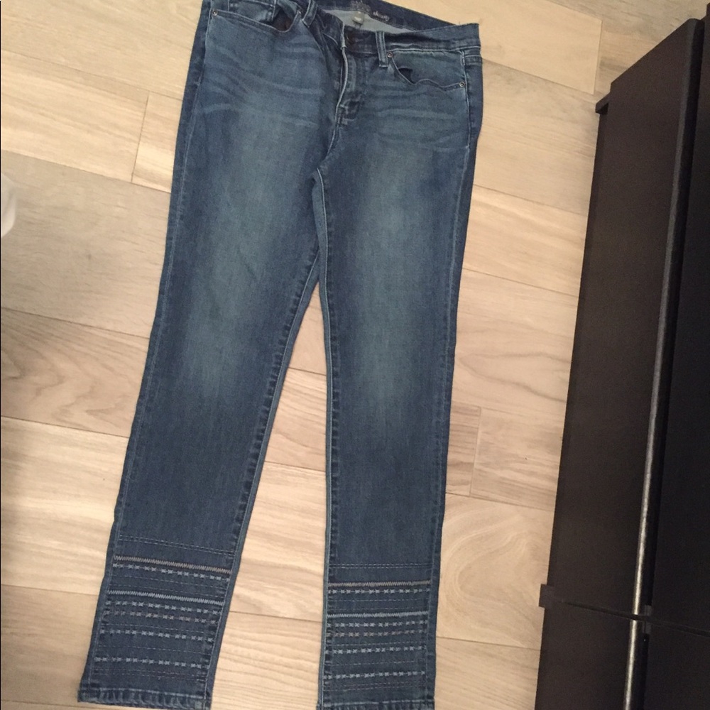 Stitched hem jeans